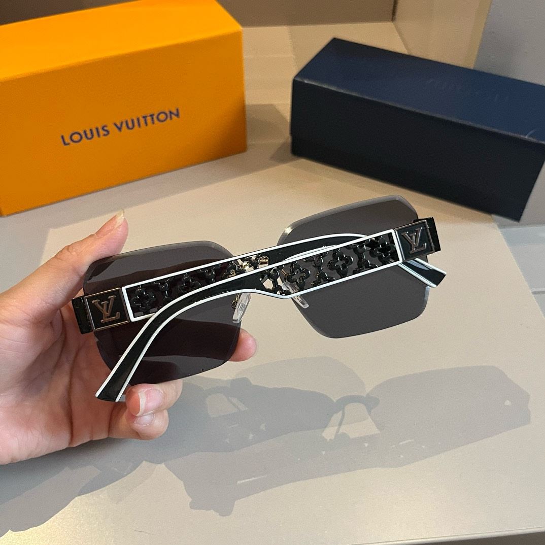 Louis Vuitton Sunglasses